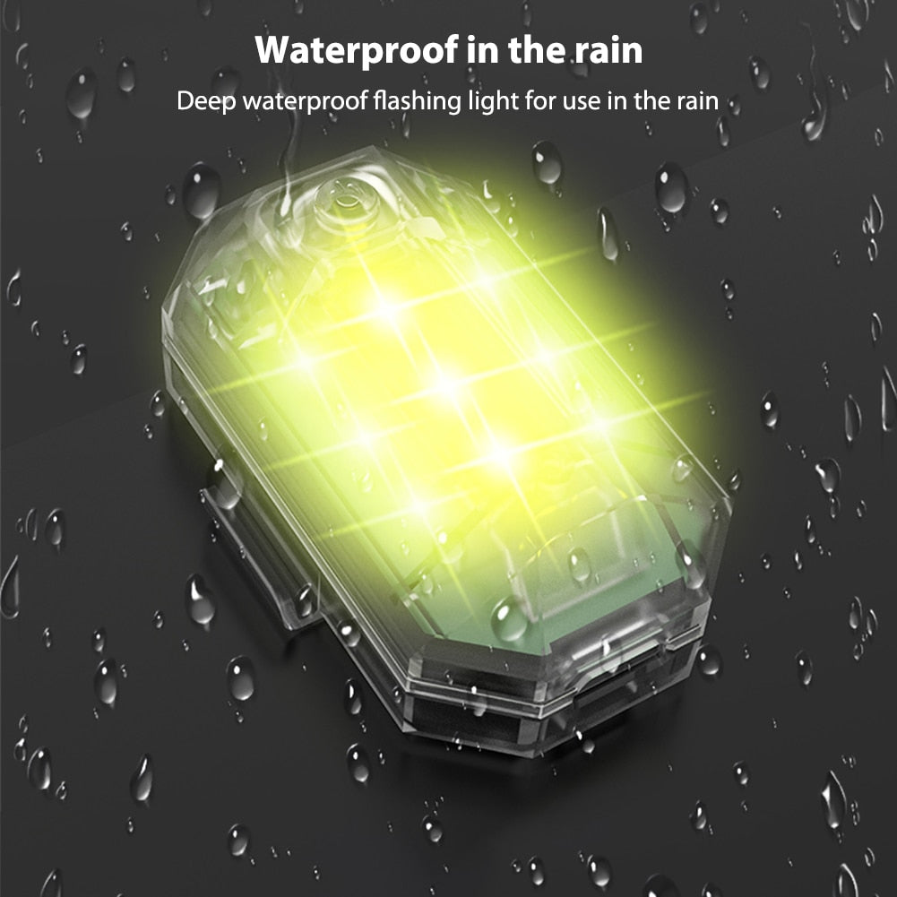 LED lamp - 7 knipper standen - 8 kleuren in één lamp - auto - motor - fietsverlichting - drone - boot - USB oplaadbaar - afstandsbediening - Waarschuwingsverlichting - Decoratie licht